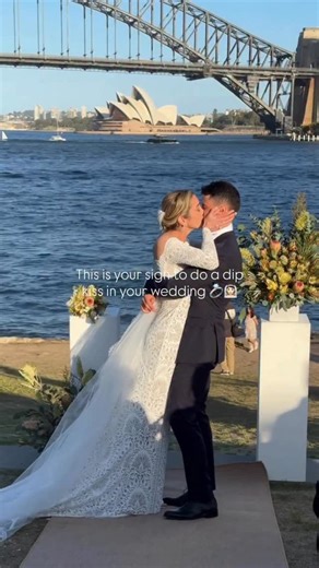 Cassia Guimaraes | Wedding & Event Planner | The dip kiss… one of the most iconic, romantic (and surprisingly tricky) moments you can add to your ceremony. 💍✨ When it’s done right,... | Instagram