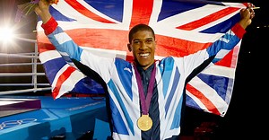 Joshua gets gold medal in men's super heavyweight boxing in London 2012