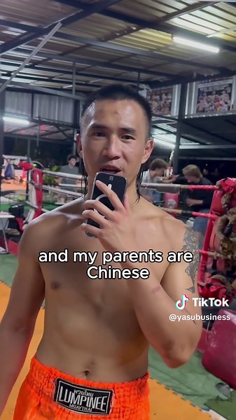 I interviewed Jeffrey, an American Muay Thai fighter, in Thailand. He was incredibly friendly and kindly agreed to be part of the video. Thank you so much for your cooperation! #muaythai #muaythaifighter #american #thailand #travelthailand