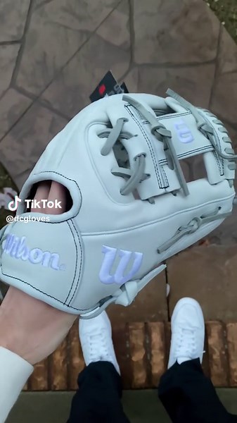 Customize the Wilson A2000 Monochrome Baseball Glove