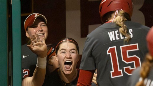 Alabama softball offensive explosion secures revenge vs No. 1 Texas