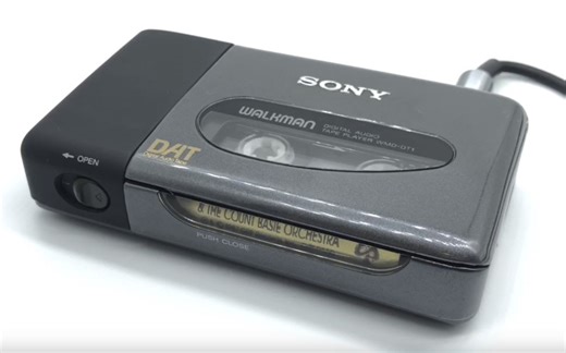EVA主角真嗣愛用機！也是史上唯一單放音DAT [SONY WMD-DT1]——MD Talkman 第二十期