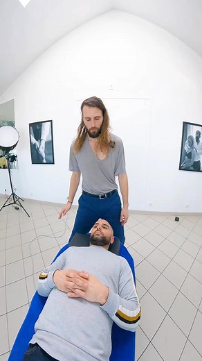 Petit exercice de visualisation pour travailler sa synchronisation bassin/diaphragme sur les manipulations cervicales. Envie d'en savoir plus ?! Rejoins nous en formation 💥 #osteopathie #kor #formation #osteo #ostéopathie #ostéo | Cabinet KOR