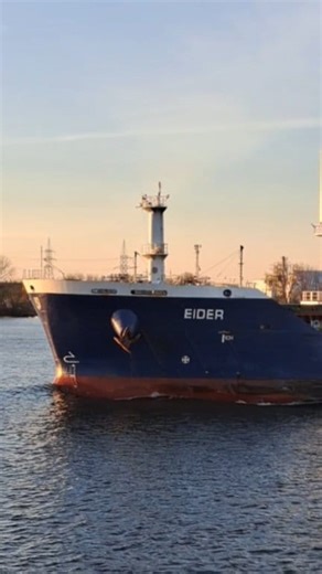 Ship Eider St.Lawrence seaway Type of vessel:bulk carrier Loa:189.6m Wdt:23.7m | Mar CT Sea Coast