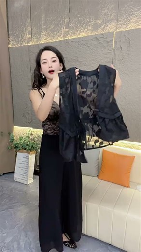 伊卉（YIHUI）法式V领长袖上衣2025秋季新款感立体剪花设计感系带黑色衬衫 黑色 S