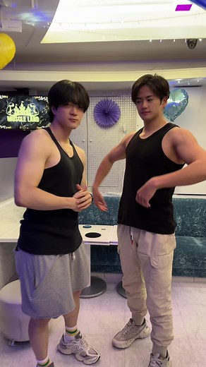筋肉の楽園マッスルランドへようこそ