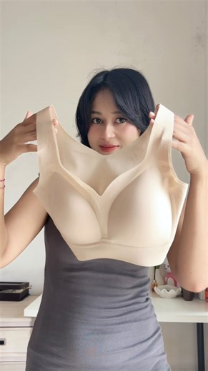 𝐅𝐞𝐛𝐛𝐲 | Perfect bra for hot weather☀️ Highly recommended @bravo.women 🫶🏼 | Instagram