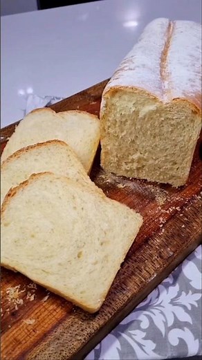 Easy and fluffy homemade sandwich bread | Step-by-step recipe