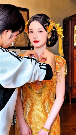 Stunning New Chinese Style Wedding Dress | Elegant Classic Bridal Look 👰✨