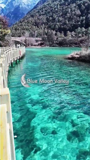 China’s Real-Life “Blue Lagoon” — Blue Moon Valley, Lijiang#BlueMoonValley #Yunnan #ChinaTravel