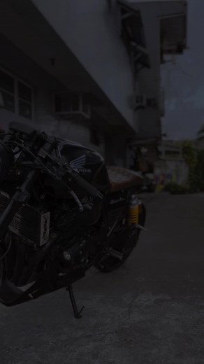 Honda CB400 Classic Cafe Racer Custom Motorcycle