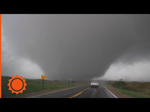 Large tornado tears across Nebraska landscape | AccuWeather