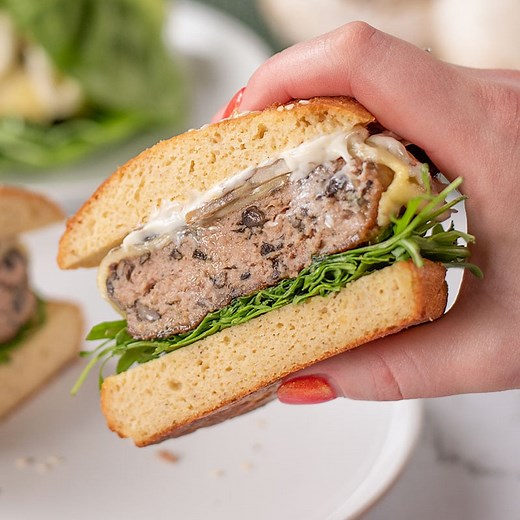 How to Make Juicy Turkey Burgers (The Juiciest) | My Keto Kitchen