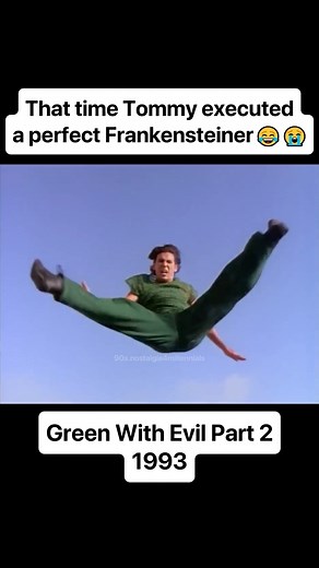 Evil Tommy had to go; he was absolutely a problem 😤🔥 Power Rangers - Green With Evil Part 2, S1, E18 Tommy Oliver — still under Rita Repulsa’s spell — delivered one of the most unexpectedly badass moves in kids’ TV history. 🥋⚡ Before earning the Sword of Darkness, Tommy had to prove his strength and loyalty to Rita by fighting off a group of Putty Patrollers. What followed was pure gold for wrestling and Power Rangers fans alike — Tommy straight-up hit a Frankensteiner on a Putty. 💥 For thos