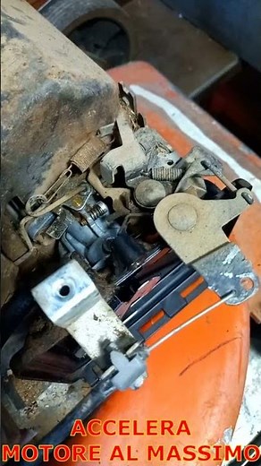 Acceleratore come funziona: posizione del cavo e azione molla
