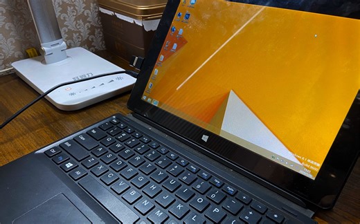 【体验】闲鱼200多win平板到底能够带来什么体验呢？分体键盘触控完美体验