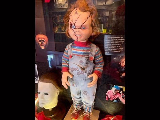 The Horror Make Up Show is one of #universalorlando best kept secrets. It’s absolutely hilarious and it’s also a great place to sit and relax in the park. Have you ever been? #thrillingthursday #classicmonsters #horror #makeup #specialeffects #themeparks #shows #entertainment #universalorlando #universalstudios #chucky #frankenstein #werewolf #mvpparks | Magical Vacation Planner | Facebook