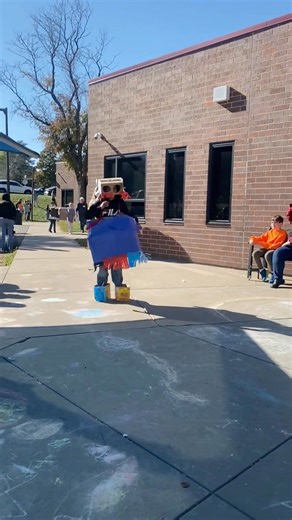 Last Friday, students at Arrowhead Elementary celebrated CCSD's 75th Anniversary in style with their "Through the Decades" themed Maker's Day Parade! From Kindergarteners looking nifty straight out of the 1950's to 5th graders showing off their GameCube level coolness from the early 2000's, these student-made floats truly stand the test of time! #CCSDPreK12 #PathwayOfPurpose #CCSD75 #DedicatedToExcellence | Cherry Creek Schools