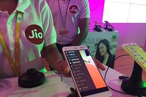 Reliance Jio impact: VoLTE smartphone demand reaches an all time high in India