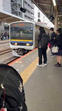 Very crowded on the metro today