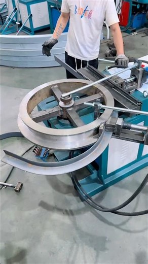 Angle Iron Bender in Action! Super Smooth Curves!