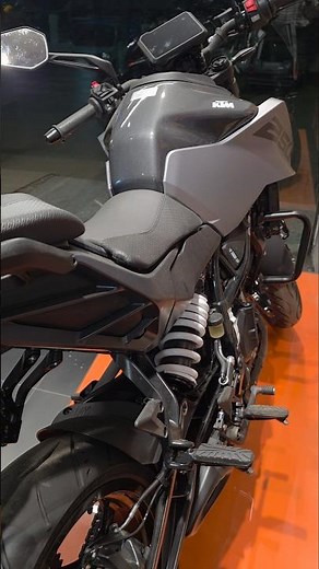 New 2026 KTM 250 Duke - Metallic Silver