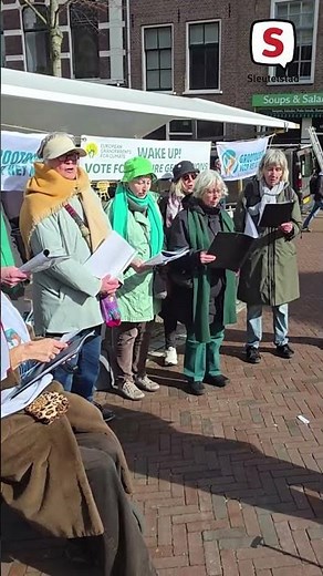 Grandparents for Climate sing 'voice for the climate'