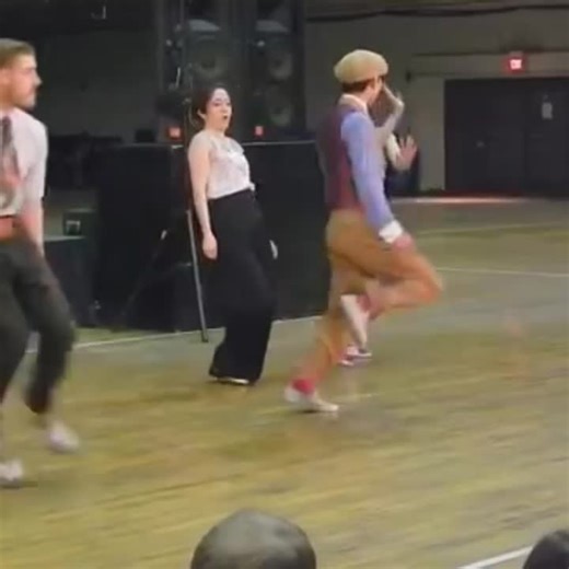 Swing Dance Video: Lively Retro Dance Routine