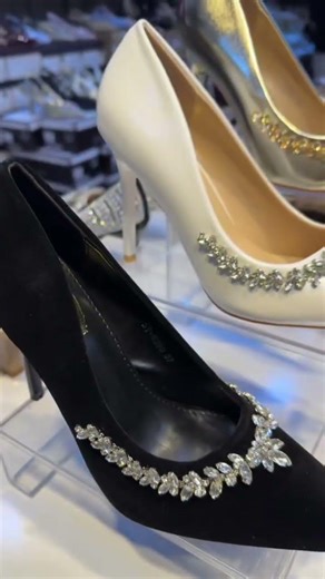 Trending Footwear & Style Searches 2026 | Ladies Shoes & Sandals Fashion Trends