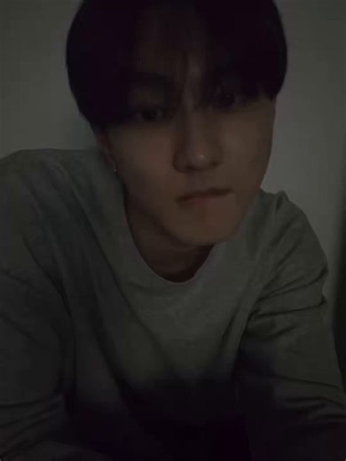 💬 do you have any thoughts about trying fencing?🐈 fencing… ej hyung used to do fencing🐈 isn’t fencing something only people with long arms and legs can do?💬 with that form you use to throw mud at your grandma, i think you’d be good at fencing🐈 how long are you going to tease me? for how many months?HAHAHHAHAHAHAHAHHAHAHAHHAHA