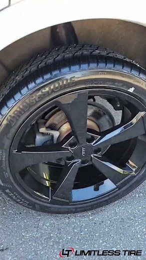 Custom Wheels Package Installation at Limitless Tire