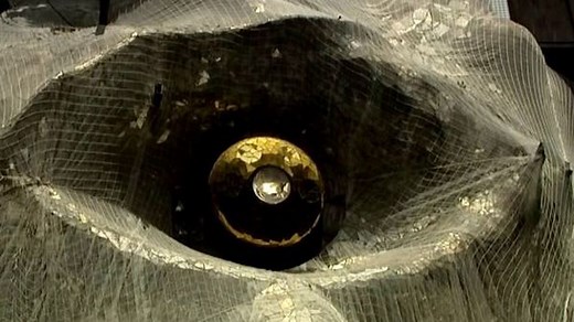 Le Cyclop de Jean Tinguely a poussé au milieu de Milly-la-Forêt