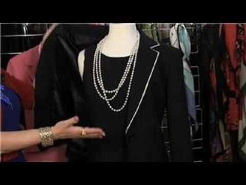 Professional Attire : Executive Styles for Women's Work Suits