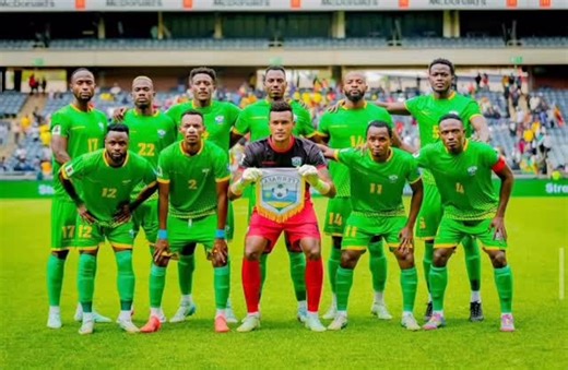 Yvan Ishimwe on Instagram: "AMAVUBI 🔥🔥🔥 Mu kwezi gutaha, kuri journée ya FIFA U Rwanda na Senegal bazakina umukino wa gicuti biteganyijwe ko uzabera i Paris mu Bufaransa"