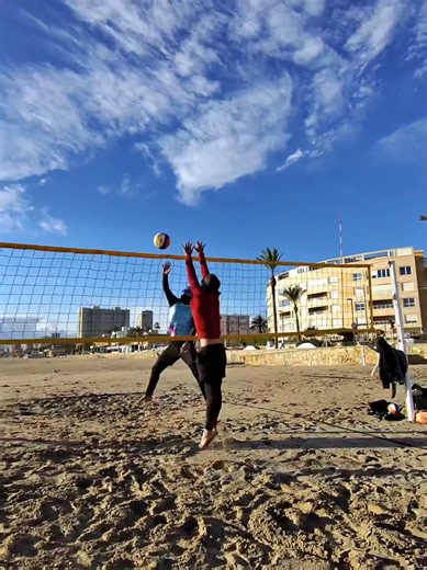 Exciting Beach Volleyball Experience