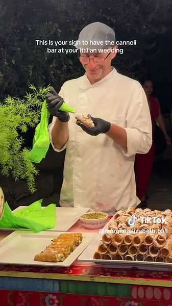 Delight Your Guests with a Cannoli Bar for Weddings