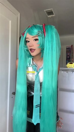 Exciting Hatsune Miku Cosplay Storage Reveal