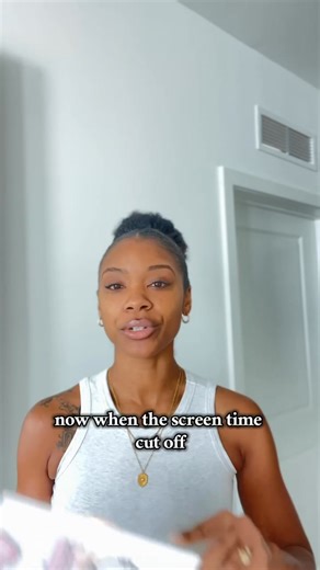 The Screen Time Flowchart Template & Guide 👇🏾👇🏾 https://tinyurl.com/The-Screen-Time-Flowchart If you’re not new here, then you know that I really struggled with discipline when she was younger. So it’s been a real journey being intentional while also repairing the ways that I neglected building strong habits. So anytime I find something that works for us, I’m going to be honest and share it. THE REAL: This was not an overnight thing. This wasn’t an immediate shift for us. But it gave us some