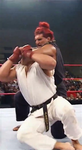 WWE Monday Night Raw - Akuma vs. Ryu #wwe #mondaynightraw #streetfighter