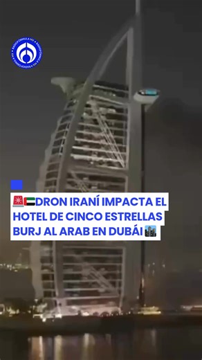 Reportan que el famoso hotel Burj Al Arab de Dubái, uno de los más reconocidos en el mundo, fue alcanzado por los restos de un dron lanzado desde Irán, provocando algunos daños e incendios en su estructura. #dubai #iran #tiktokinforma #lovientiktok | Python123