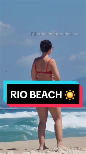 Rio Beach ☀️ #brazilianbikini #beach #praiadabarra #walkingbeach #copacabana #praiadabarradatijuca #ipanema #braziliangirl