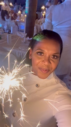 5K views · 88 reactions | Dinner En Blac Atlanta was a great experience. We #leleandriri #marriagelife #couples #marriagehumor #funny #Love #relationshipgoals #coupleshumor #fyp #marriagehumor #thatcouple #Leonmontgomery #Caritamontgomery | LeLe (Leon) And RiRi (Carita) Montgomery | Facebook