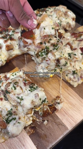 10/10 damn 😩😍😍 #cooking #chickenalfredo #fyp | Chicken Alfredo