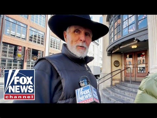 Americans Reveal 2023 New Year's Resolutions