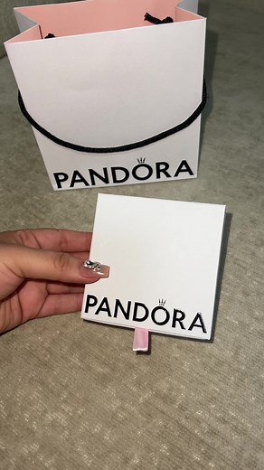 Pandora Silver Heart Bracelet Unboxing