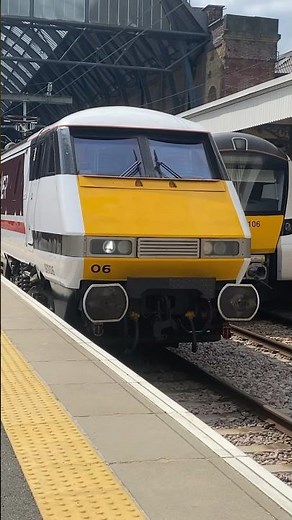 Class 91 Azuma train horn * very loud *