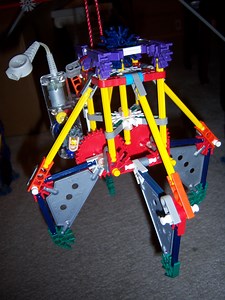 Motorized K'nex Claw