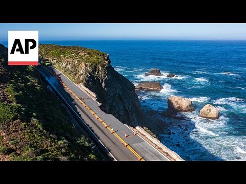 Giant chunk of California’s Highway 1 collapses