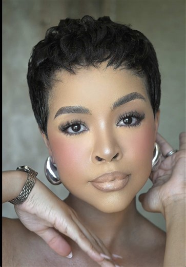 Styling My Pixie Cut at Home: Rookie Edition