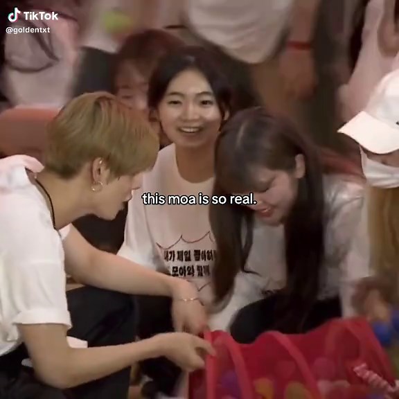 Exploring Yeonjun's Charisma in TOMORROW X TOGETHER